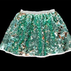 H&M mint green sequins tulle skirt. Size 3/4 years